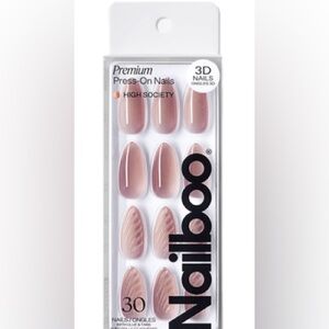 Nailboo Premium 3D Press-On Nails Medium High Society Almond 30 Pack